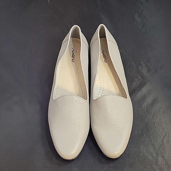 BRAND NEW TROTTERS SUPER SOFT TUMBLE LEATHER WOMEN"S SLIP-ON FLAT SHOE - Picture 3 of 13